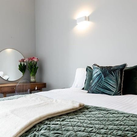 Beautiful 4 Bed Flat In Perfect Central Location Glasgow Eksteriør billede
